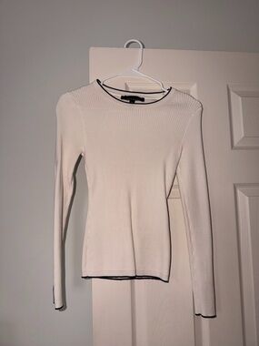 White House Black Market Cream Long-Sleeve Ribbed Top with Black Trim